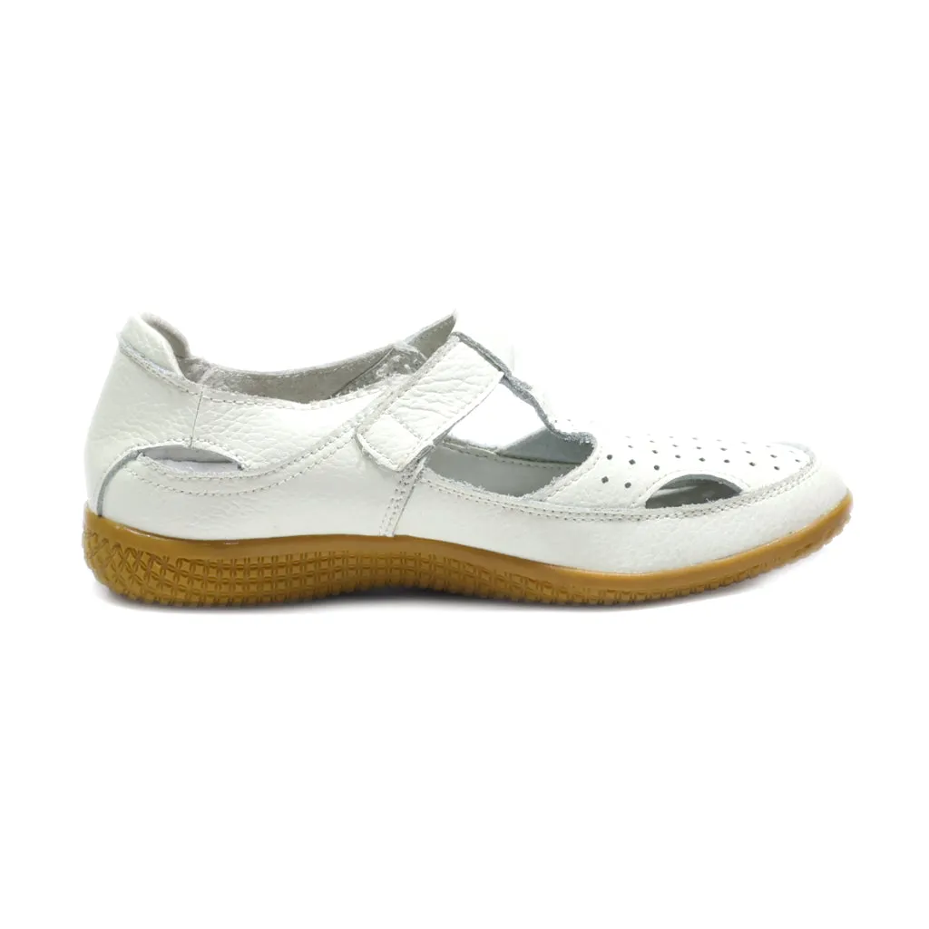 Damart Flat Shoes Leather Beige Colour For Women