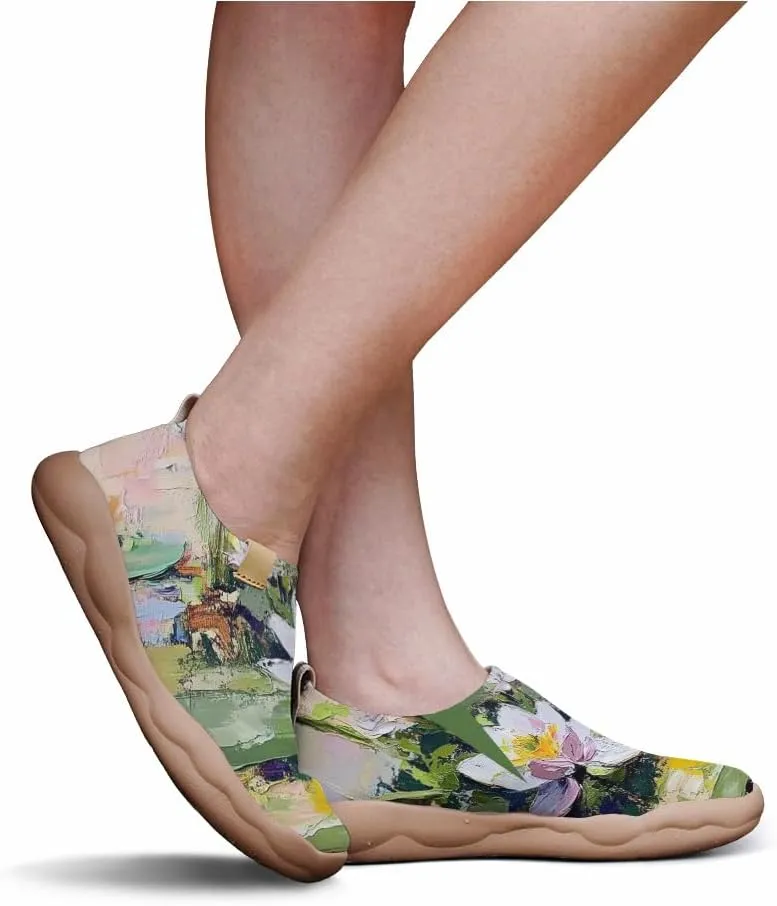 Women's Art Travel Shoes Slip-on Loafers Comfortable, Light and Fashionable Sneakers