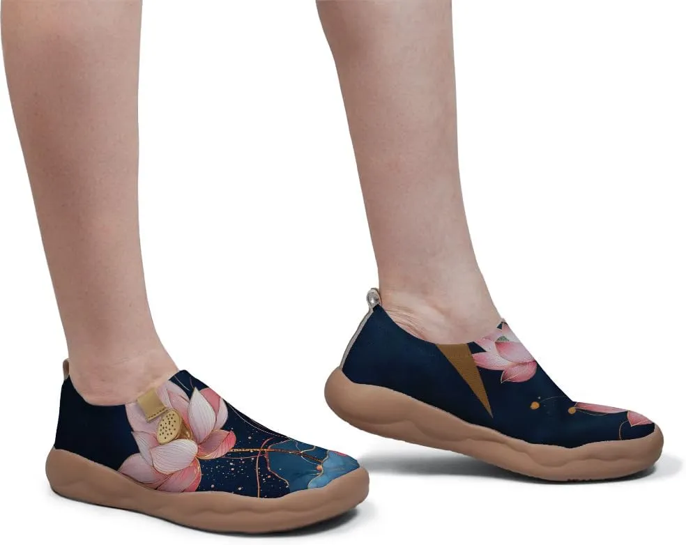 Women's Art Travel Shoes Slip-on Loafers Comfortable, Light and Fashionable Sneakers